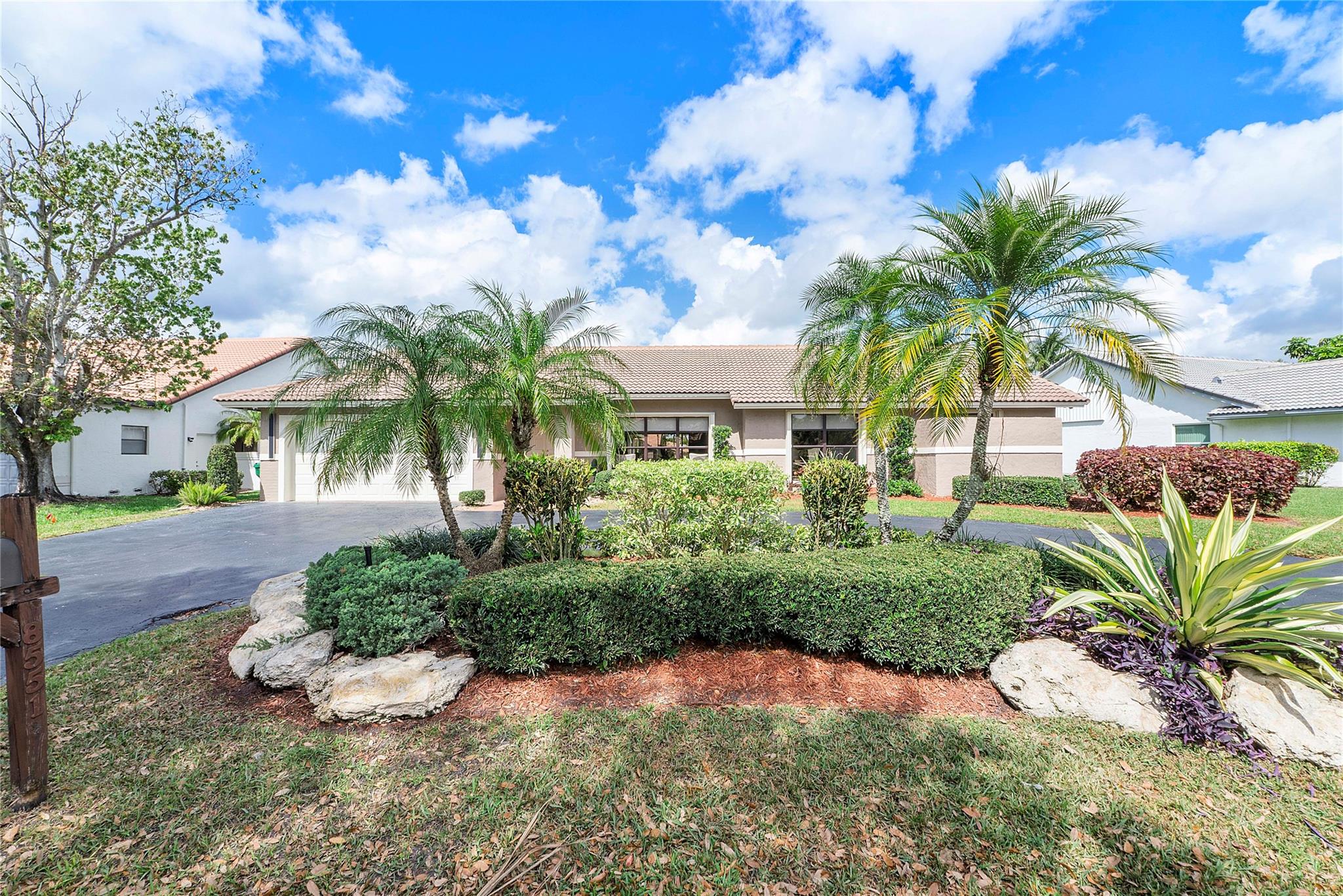 Pine Ridge 112-37 B - Residential