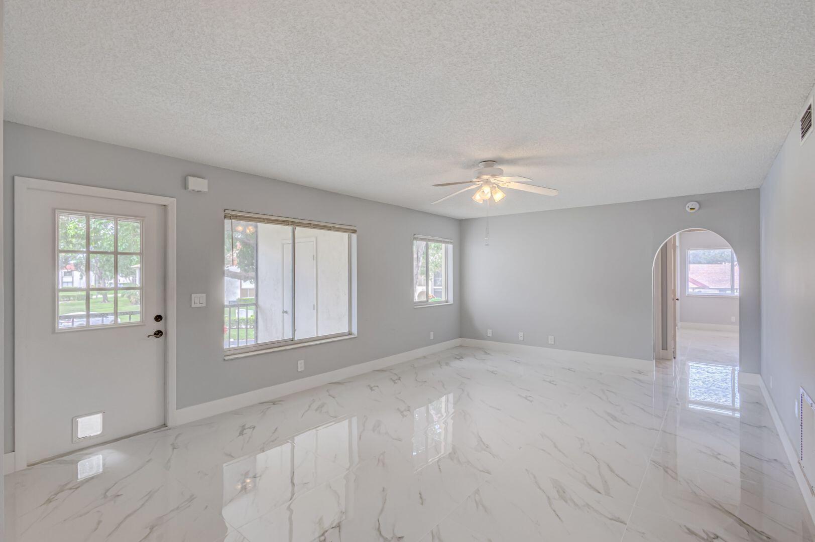 PINE RIDGE AT HAVERHILL C - Residential Lease