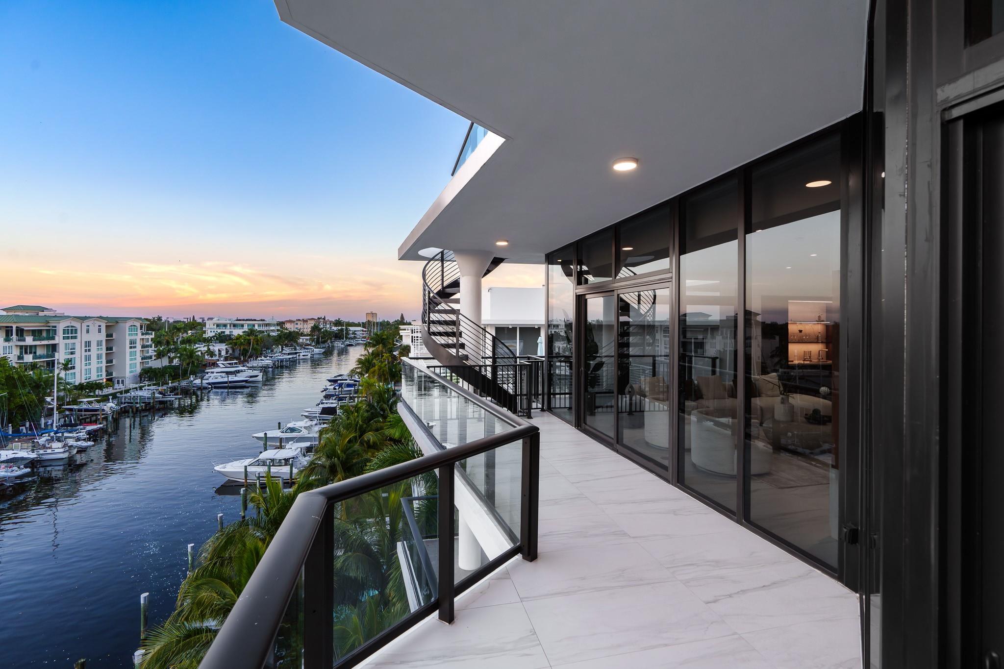 Casa Murano - Residential