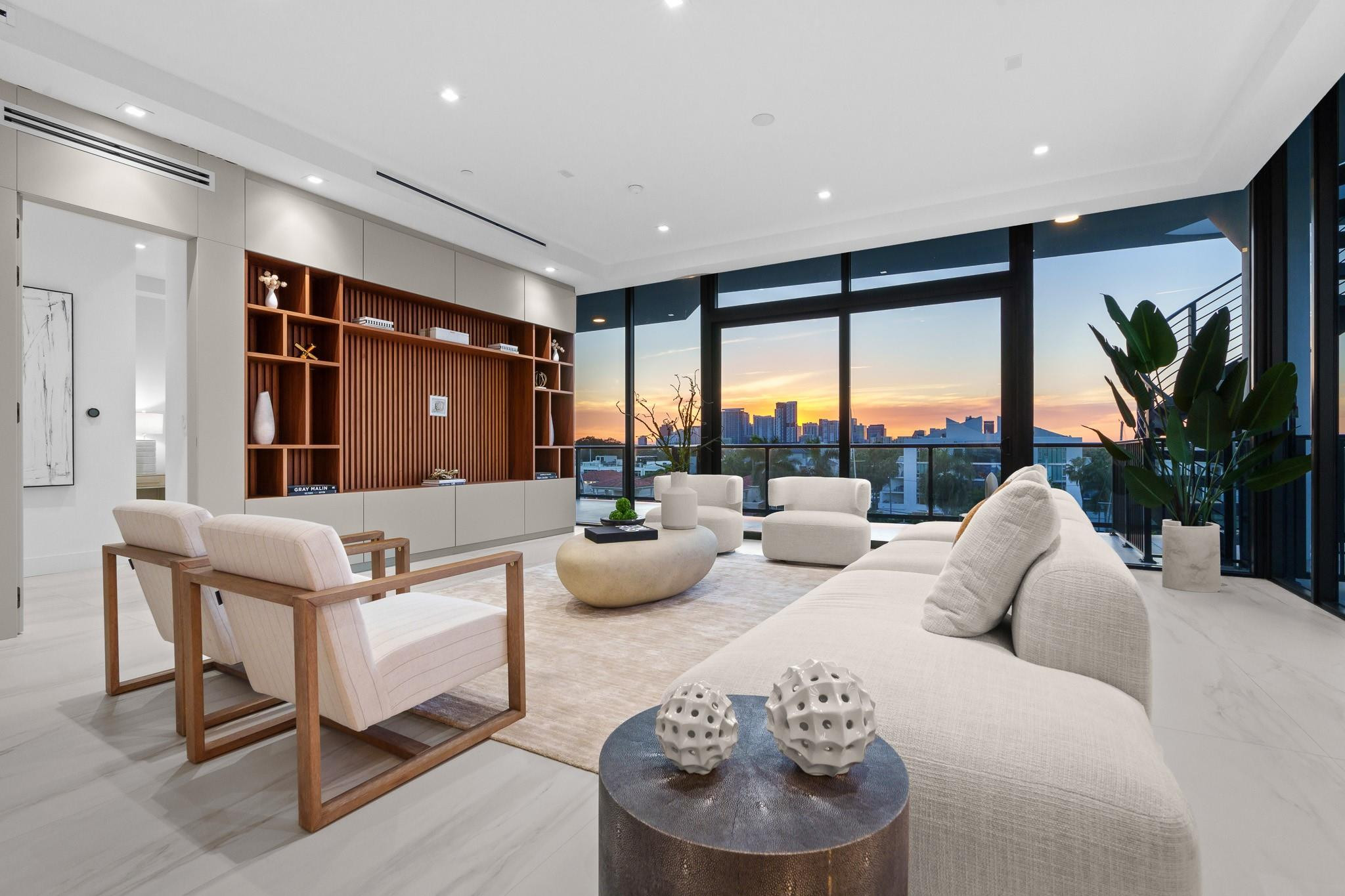 Casa Murano - Residential