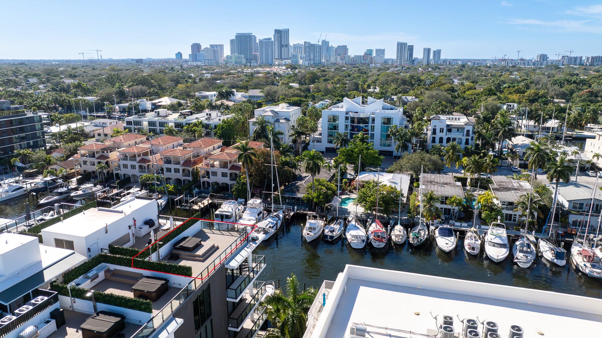 Casa Murano - Residential