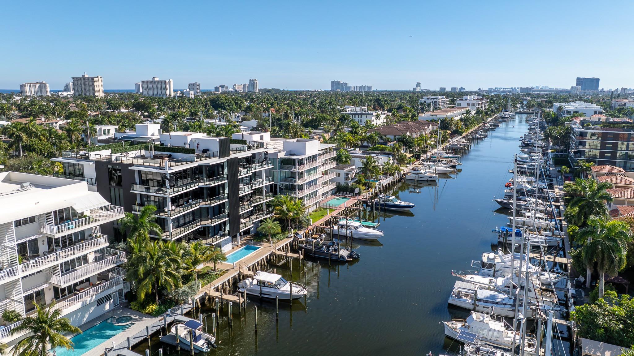 Casa Murano - Residential