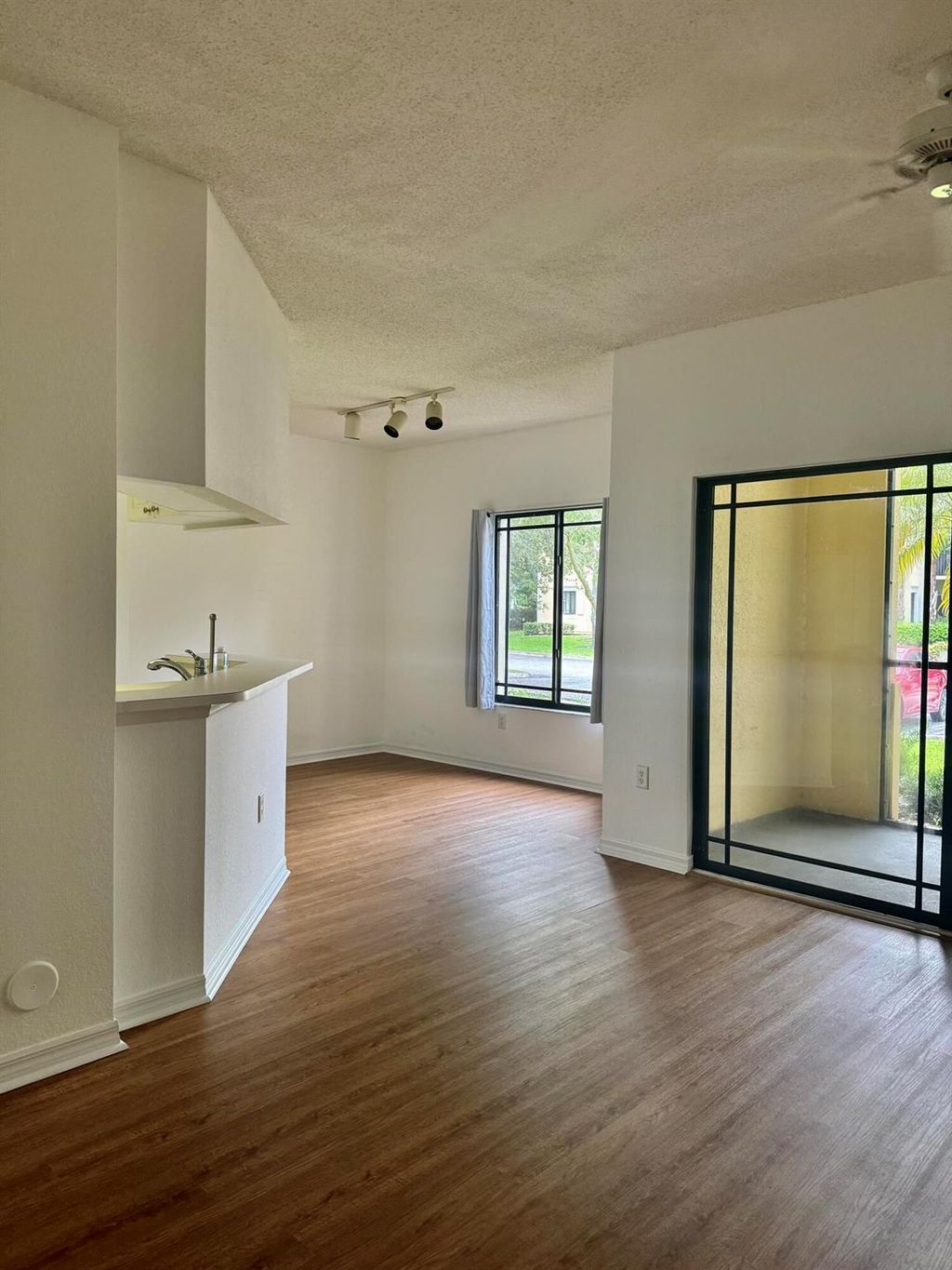 Photo of 2726 Anzio Court #105, Palm Beach Gardens, FL 33410 (MLS # R11020056)