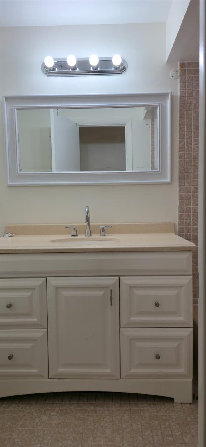 GUARDIAN ESTATES 81-41 B - Residential