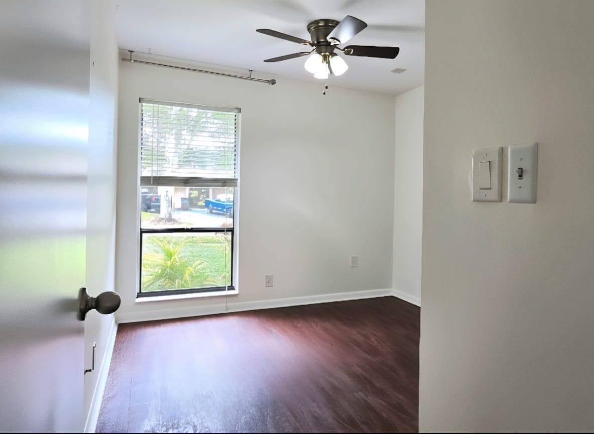 GUARDIAN ESTATES 81-41 B - Residential