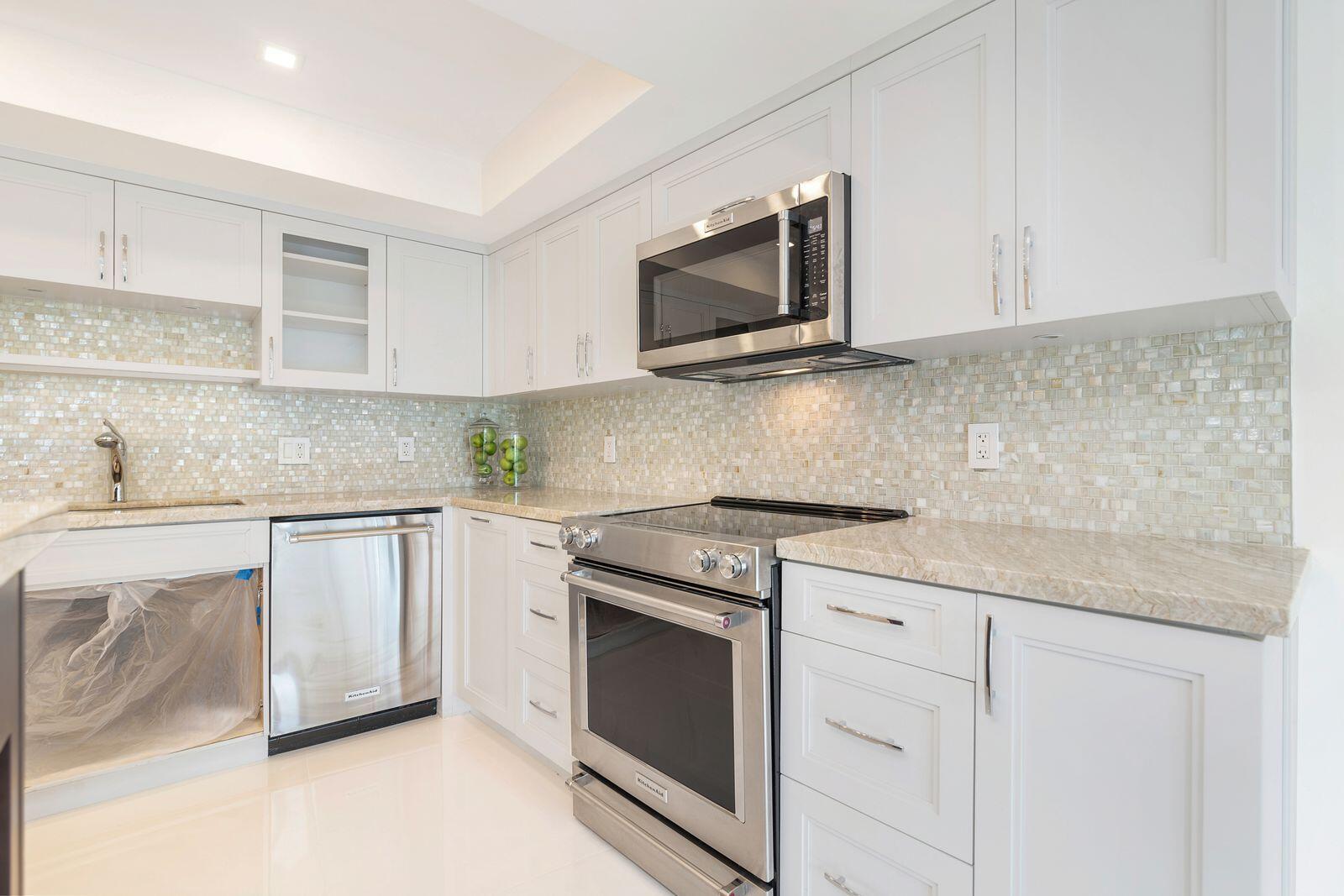 ENVOY COND DECL FILED 12- - Residential