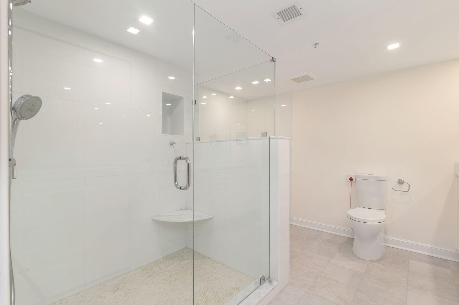 ENVOY COND DECL FILED 12- - Residential