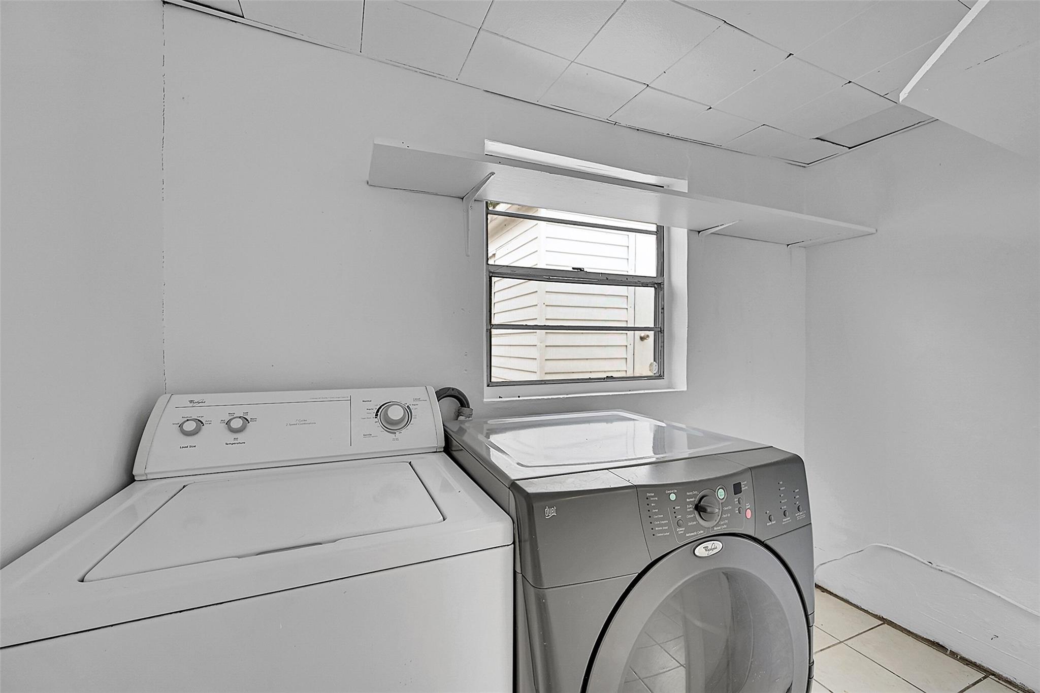 MRS ELVA A TRUAX - Residential Lease