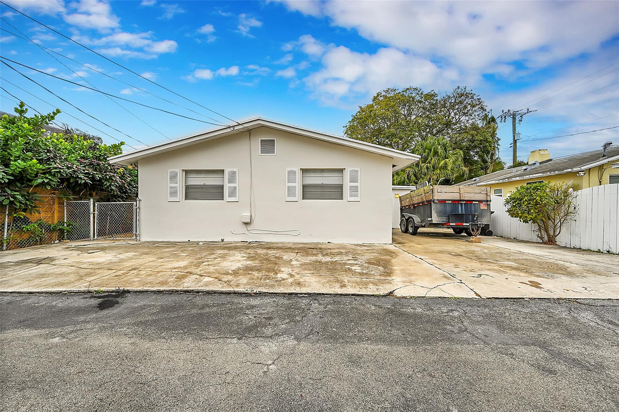 MRS ELVA A TRUAX - Residential Lease