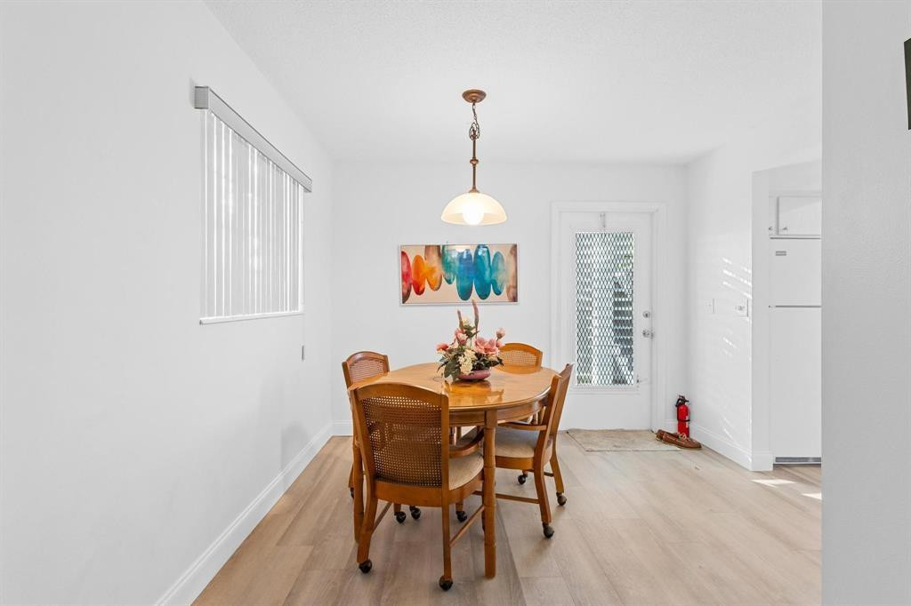 Kingswood Condo - Residential