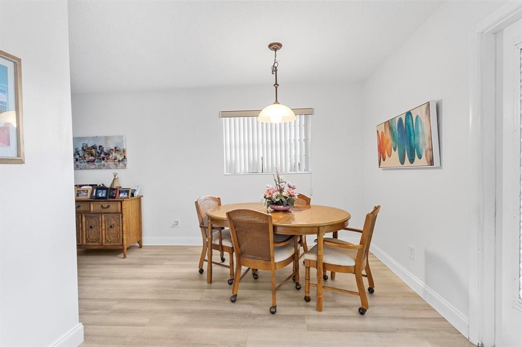 Kingswood Condo - Residential