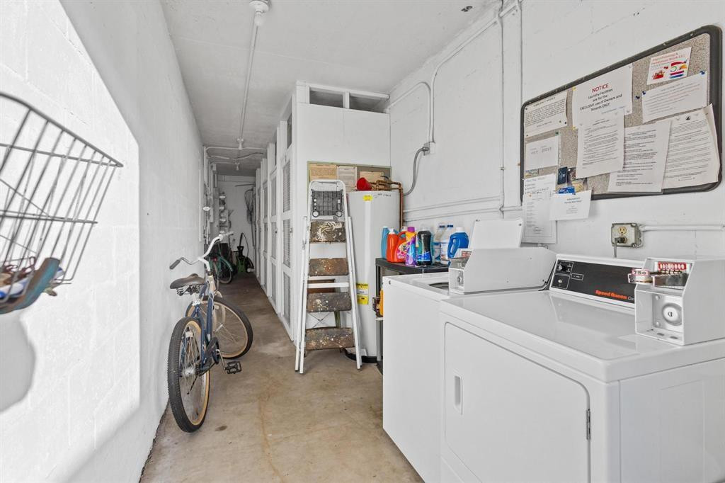 Kingswood Condo - Residential