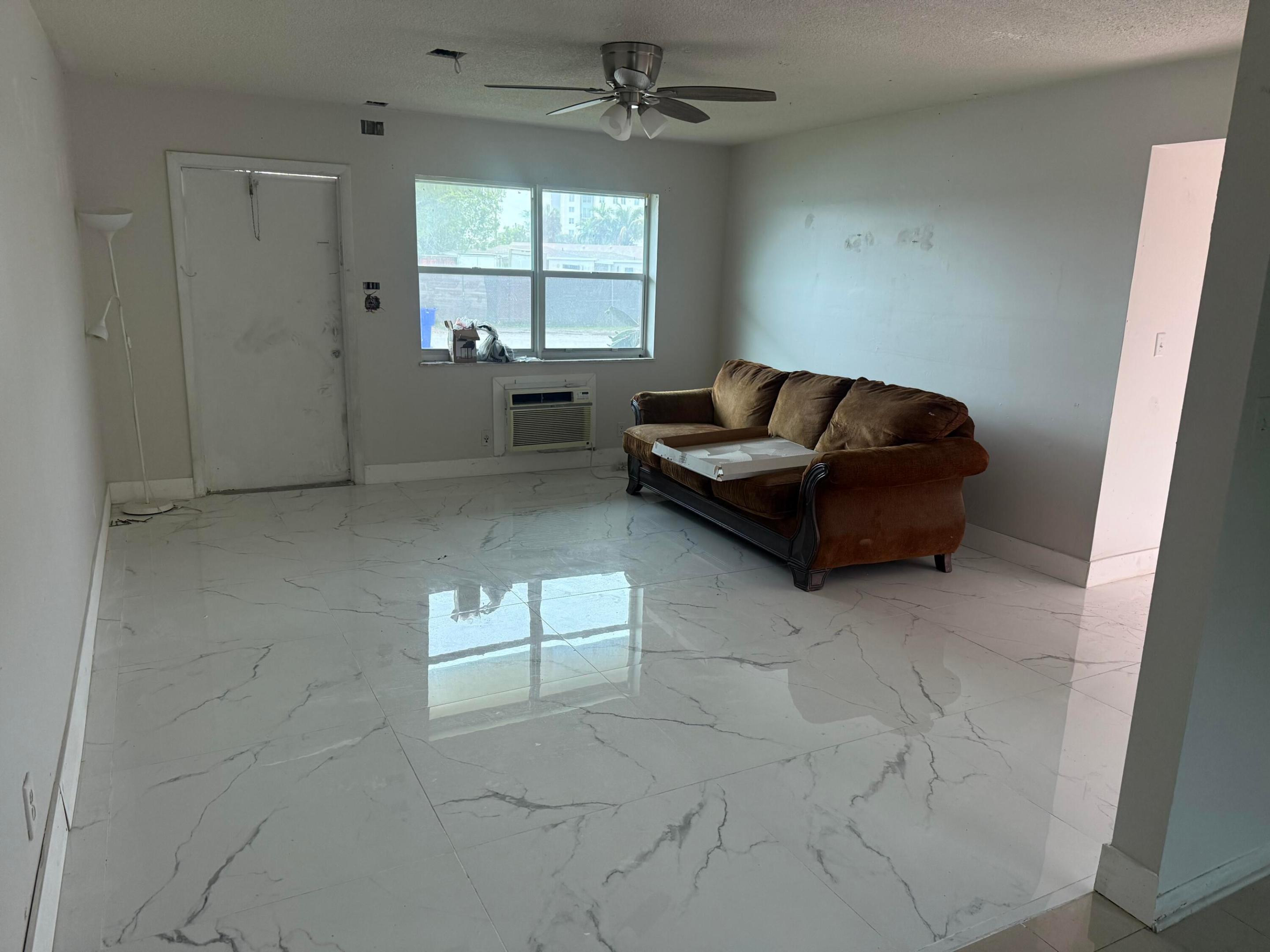 Hollywood Beach Heights S - Residential Lease