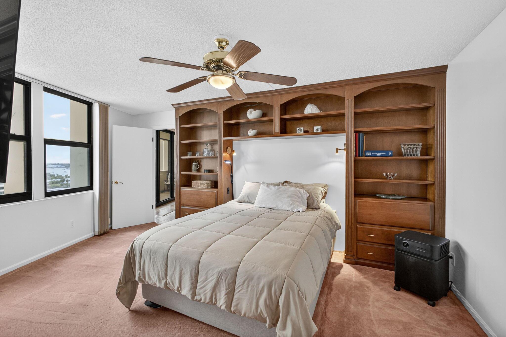 PHOENIX TOWERS CONDO - Residential