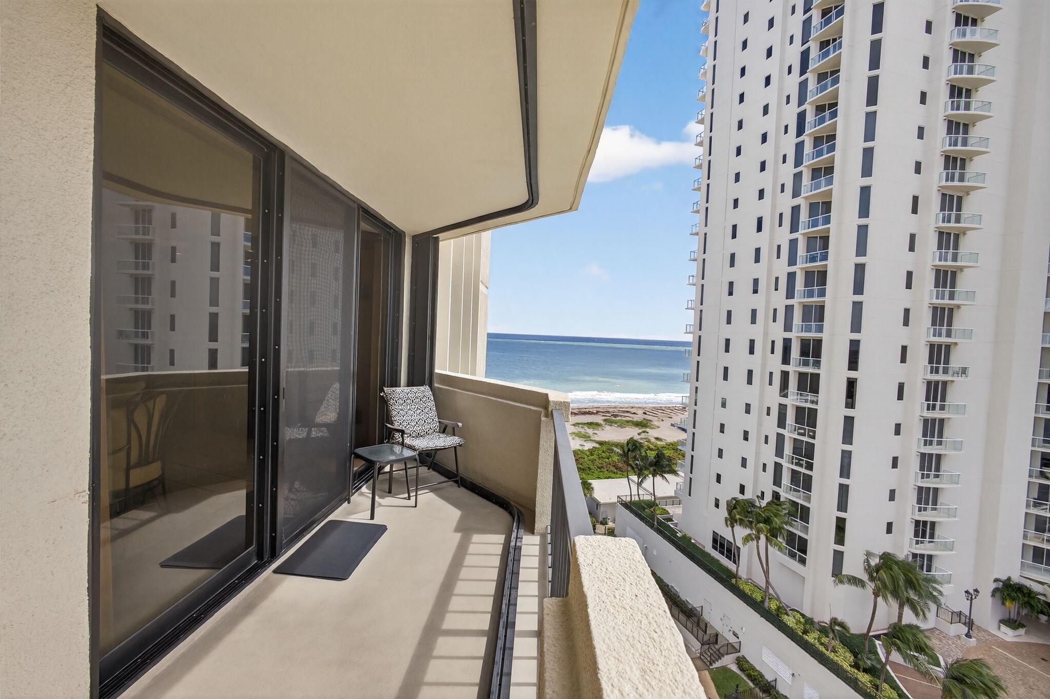 PHOENIX TOWERS CONDO - Residential