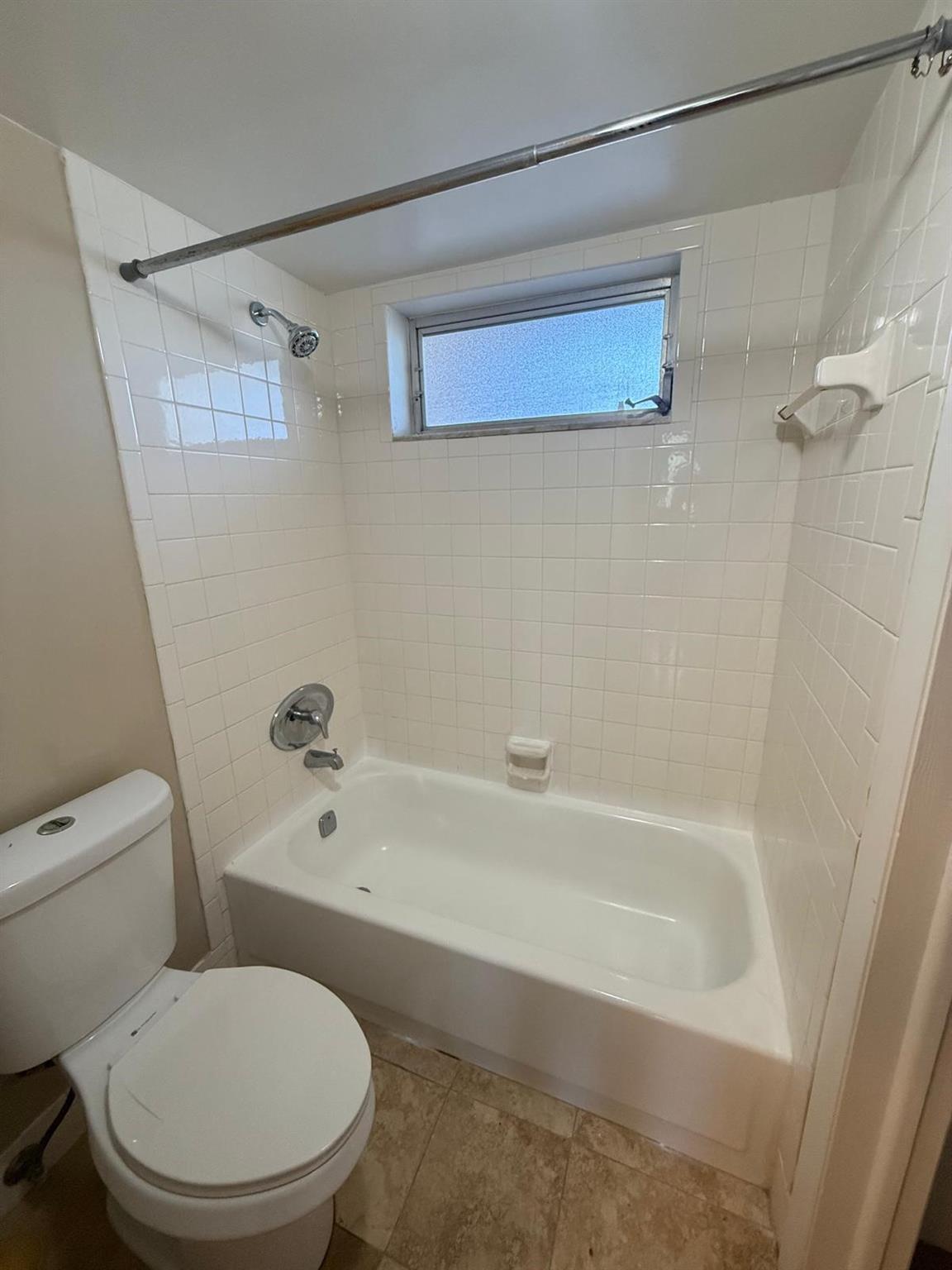 5860 NW 64th Ave 306