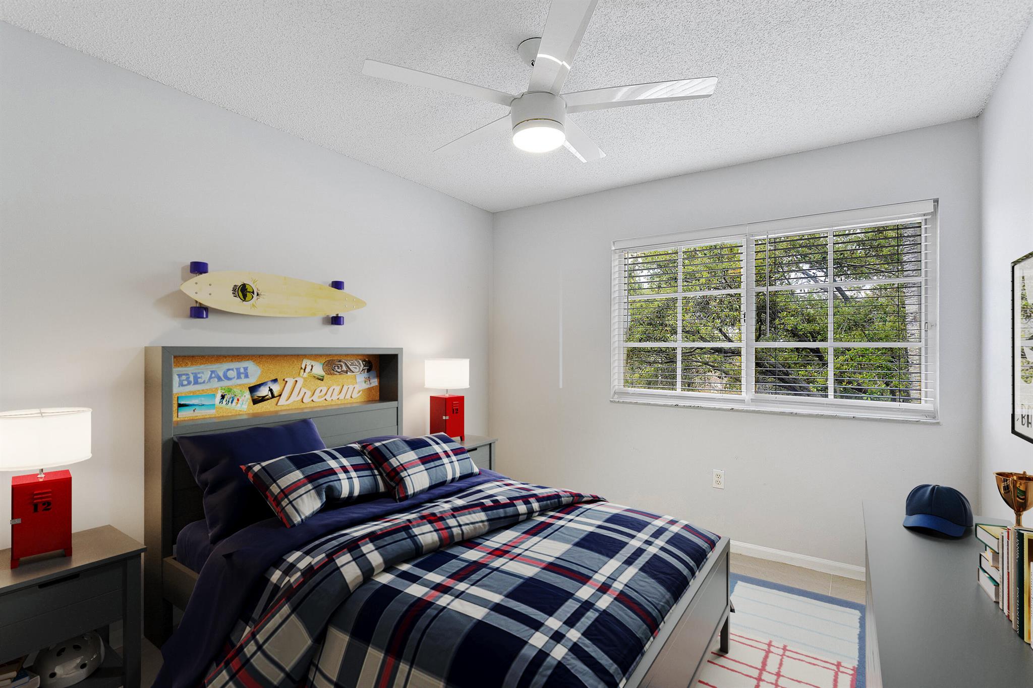 4852 N State Road 7 3303, Coconut Creek, FL, 33073/$243,500 4 4852 N State Road 7 3303