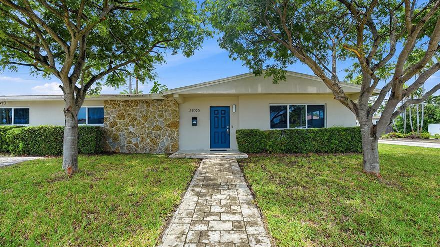 21020 Highland Lakes Boulevard, Miami FL 33179