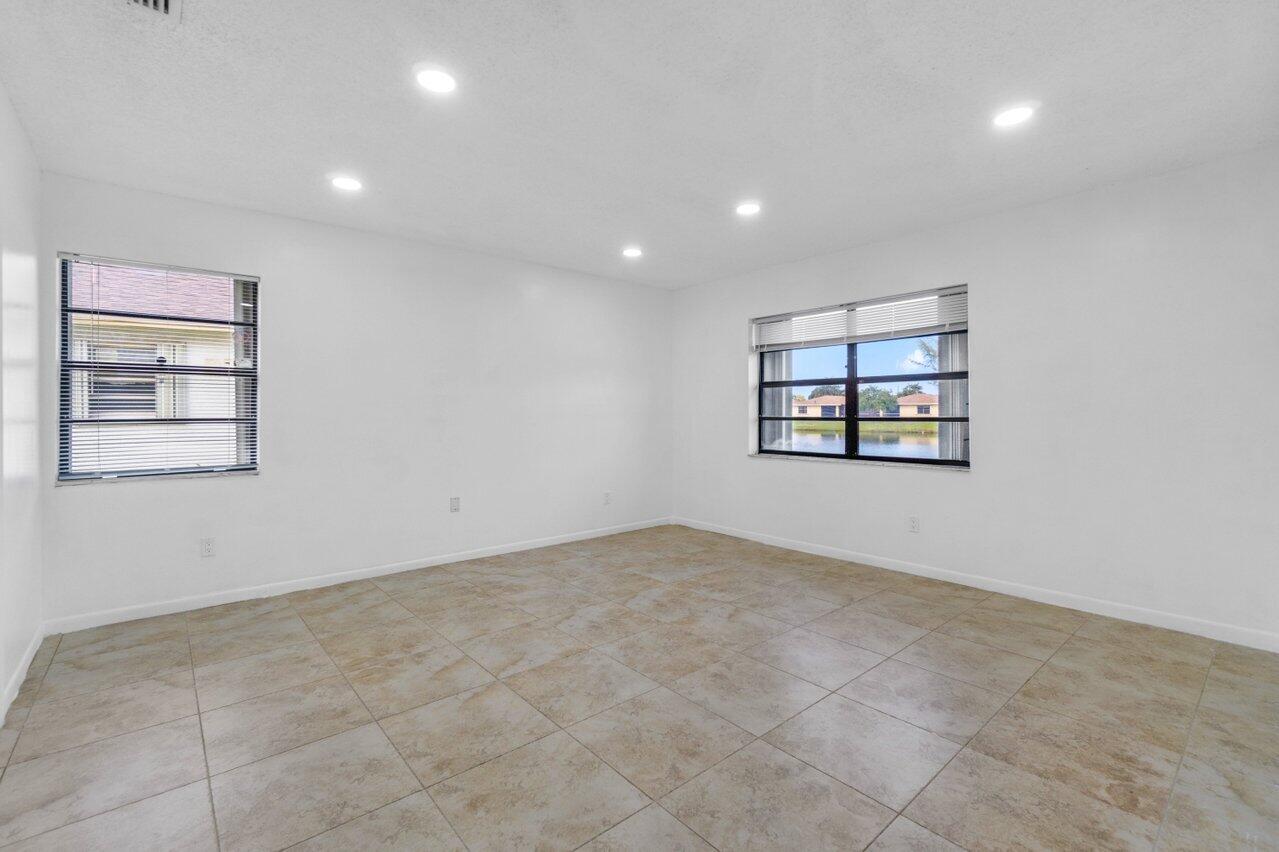 PALM HILL VILLAS UNIT TWO - Residential Lease