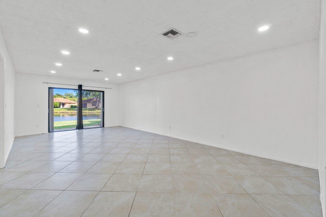 PALM HILL VILLAS UNIT TWO - Residential Lease
