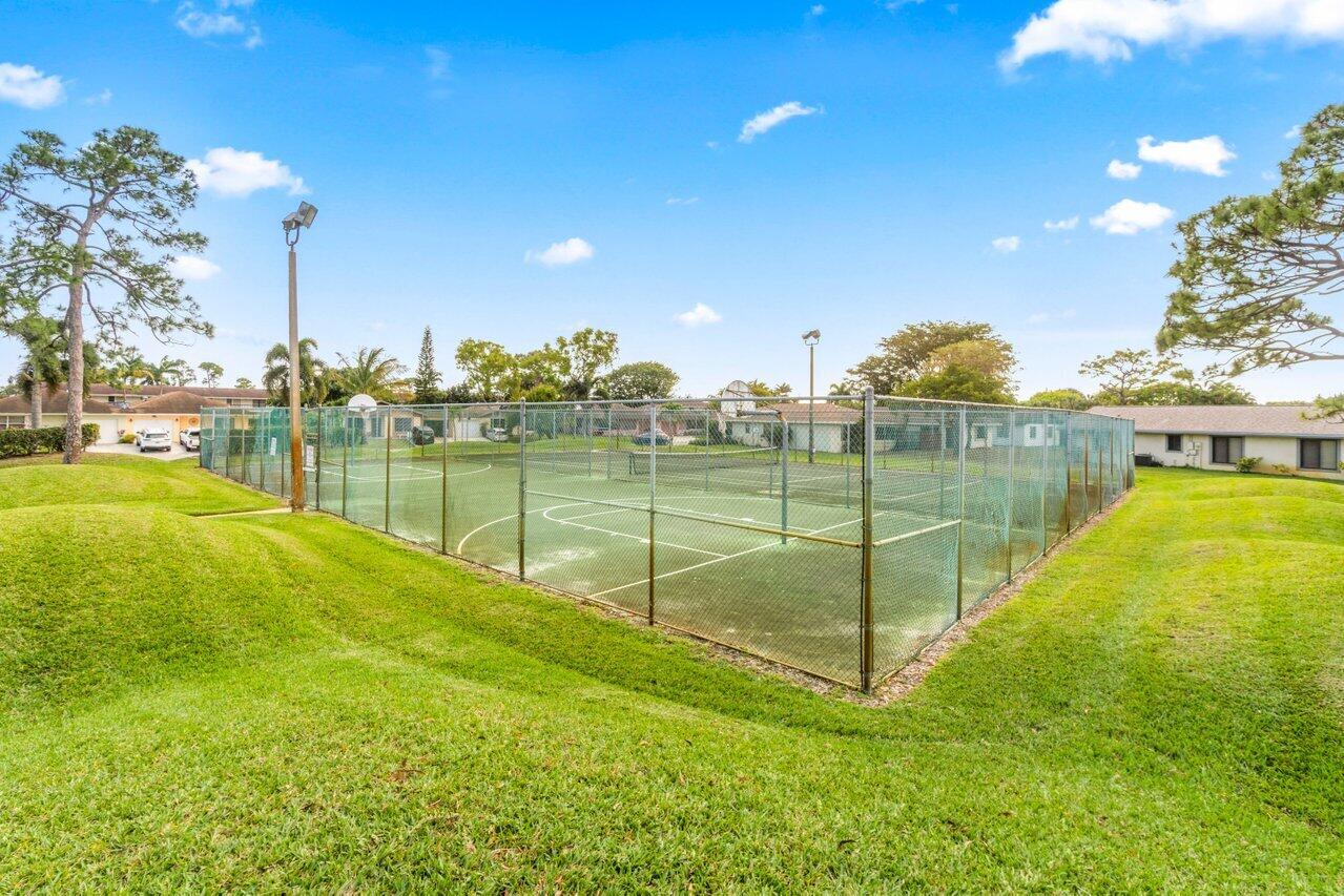 PALM HILL VILLAS UNIT TWO - Residential Lease