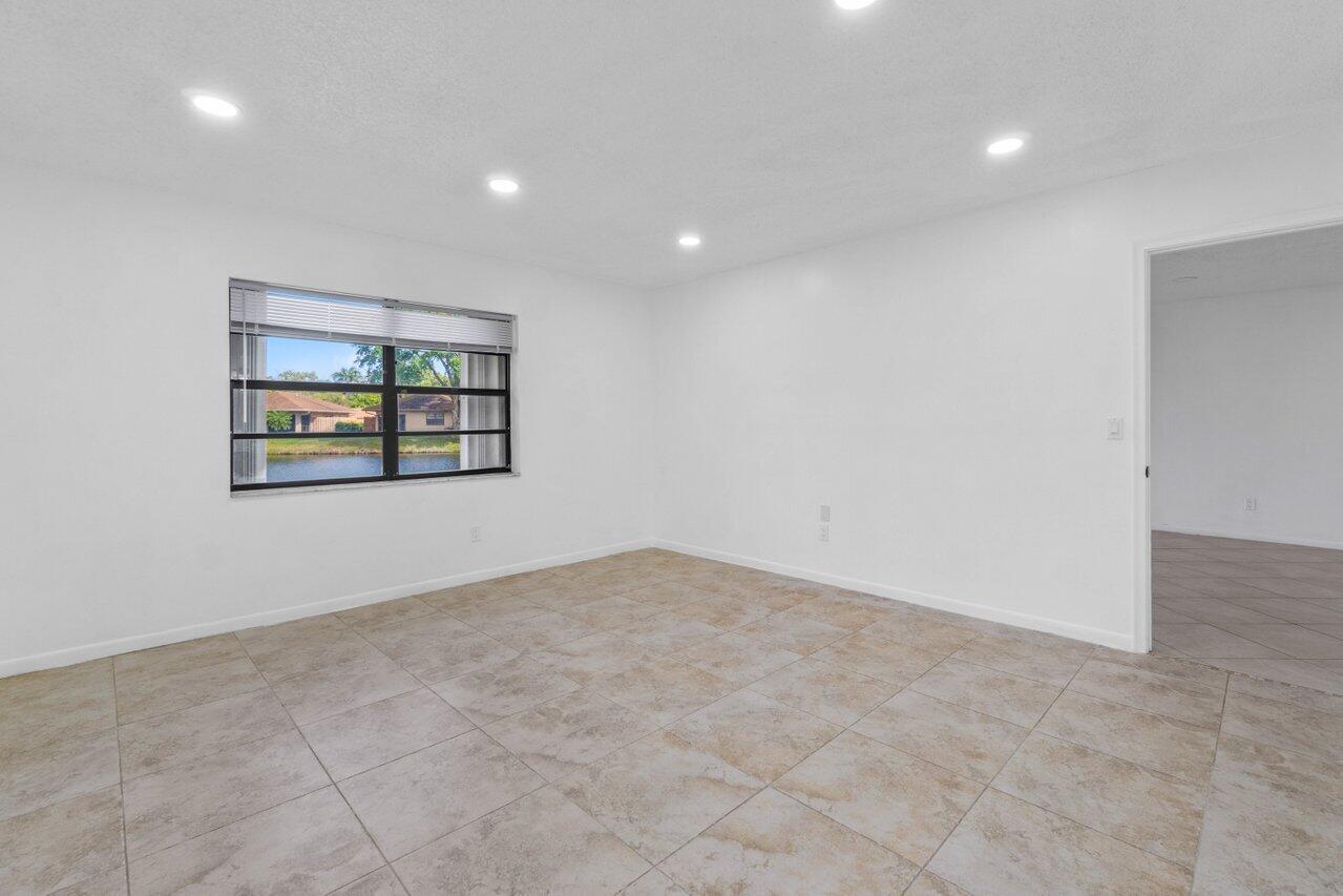 PALM HILL VILLAS UNIT TWO - Residential Lease
