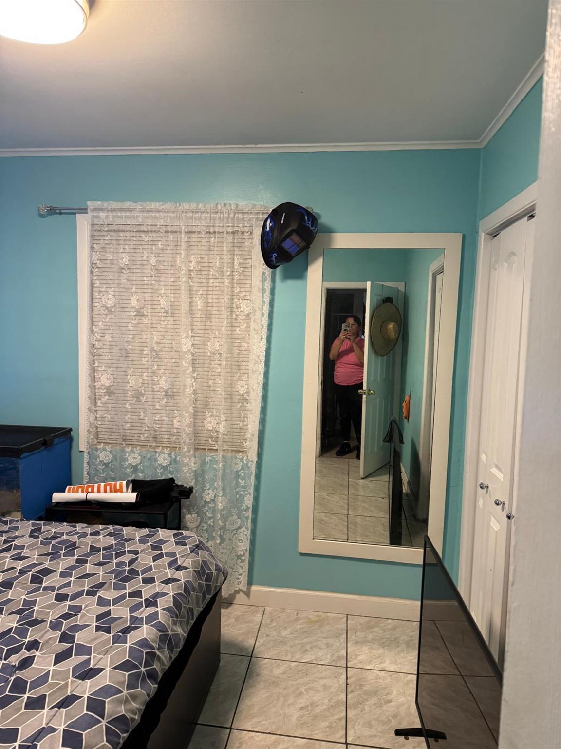 ENGLEWOOD MANOR - Residential Income