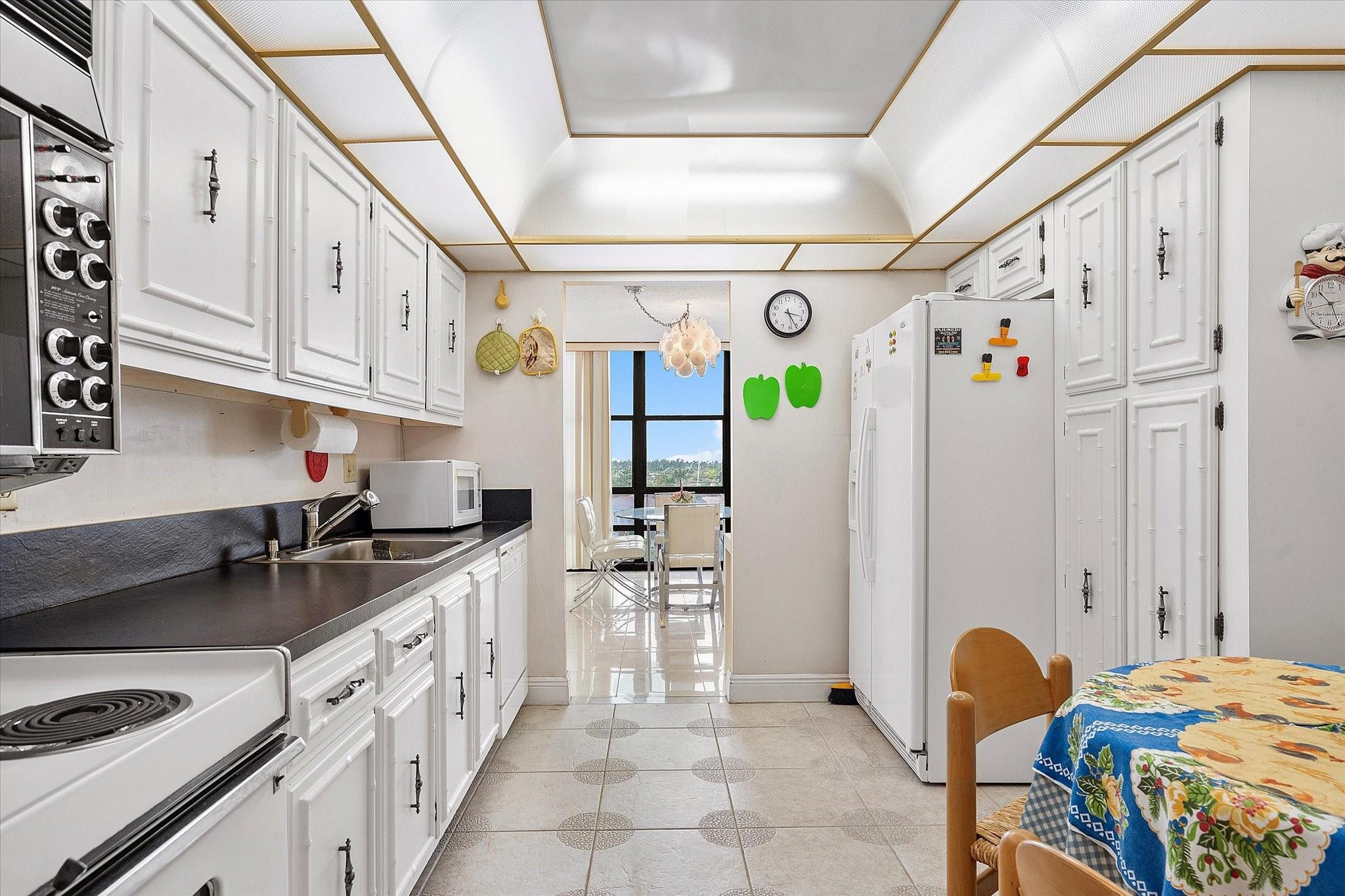 AVANT GARDE - Residential