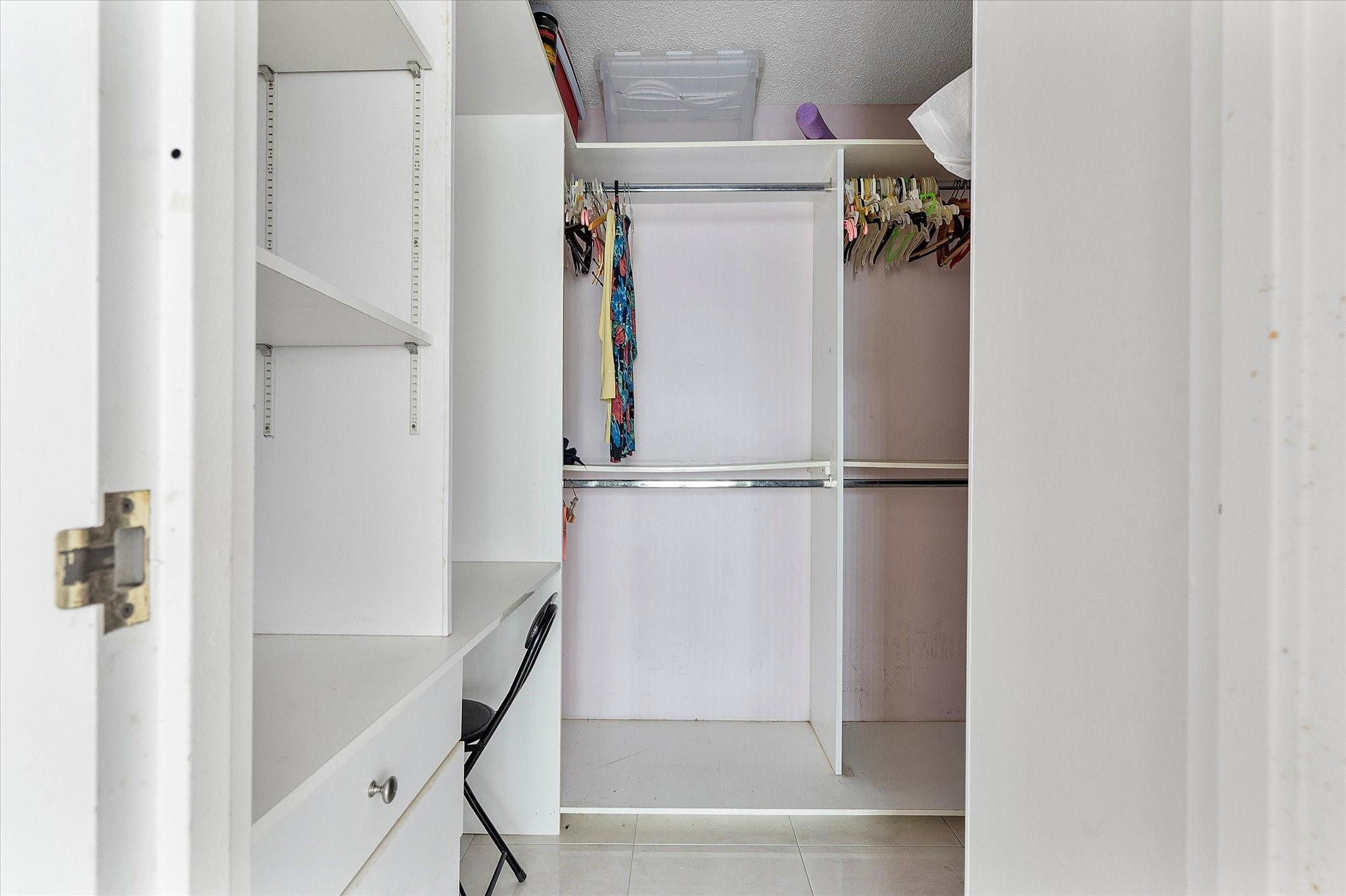 AVANT GARDE - Residential
