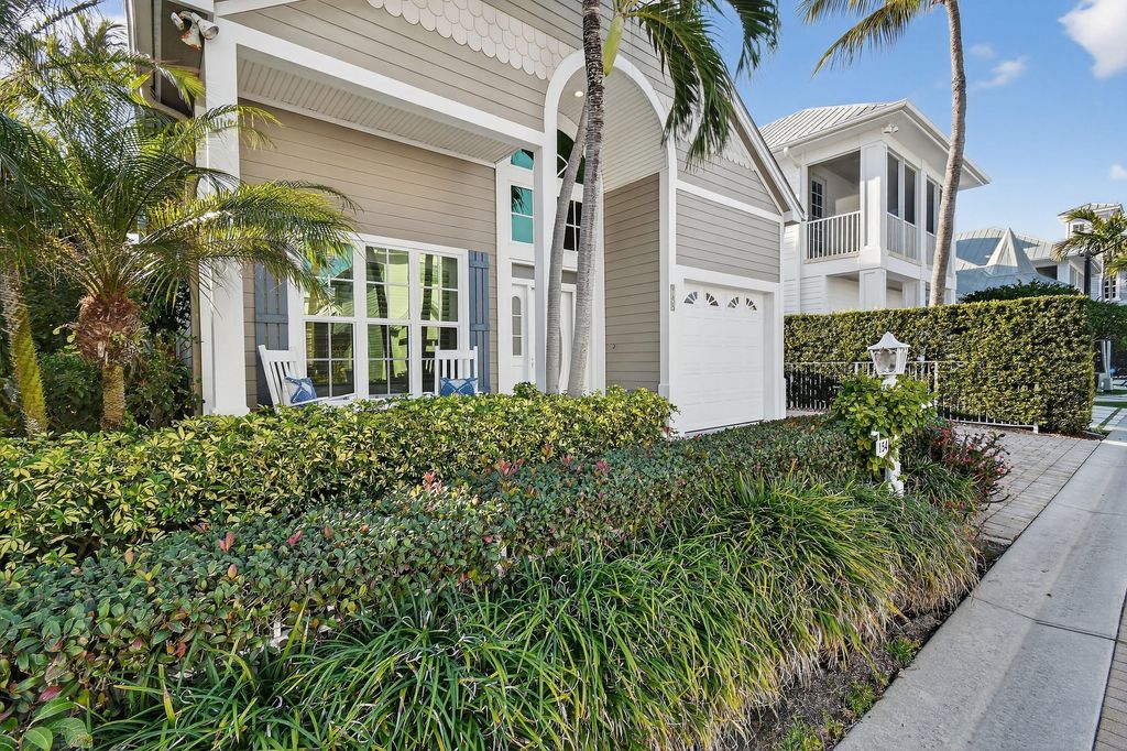 Photo of 154 Jupiter Key Road, Jupiter, FL 33477 (MLS # R11164260)