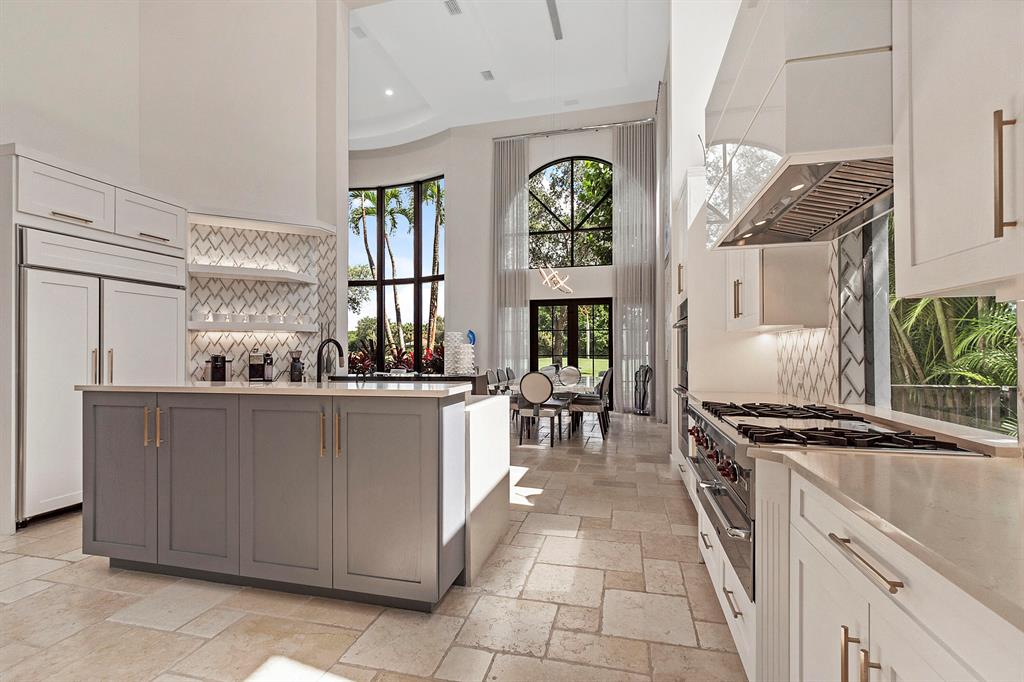 COVENTRY AT WOODFIELD COUNTRY CLUB - Residential