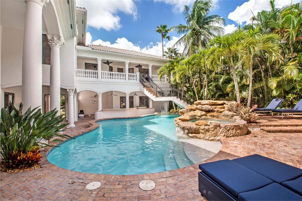 COVENTRY AT WOODFIELD COUNTRY CLUB - Residential