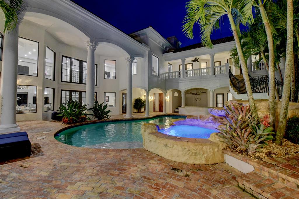 COVENTRY AT WOODFIELD COUNTRY CLUB - Residential