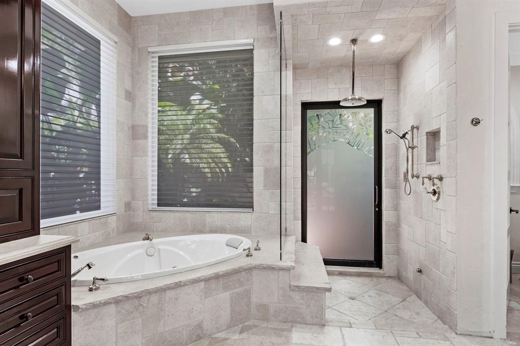 COVENTRY AT WOODFIELD COUNTRY CLUB - Residential