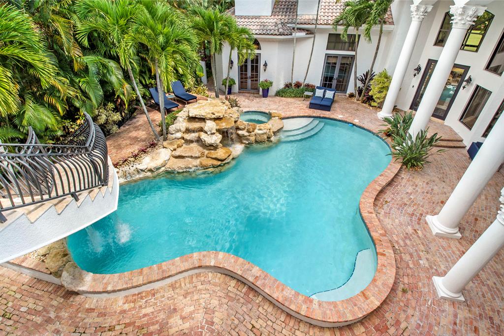 COVENTRY AT WOODFIELD COUNTRY CLUB - Residential