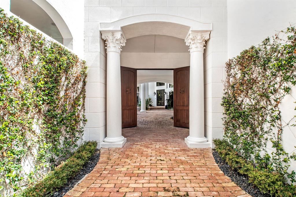 COVENTRY AT WOODFIELD COUNTRY CLUB - Residential