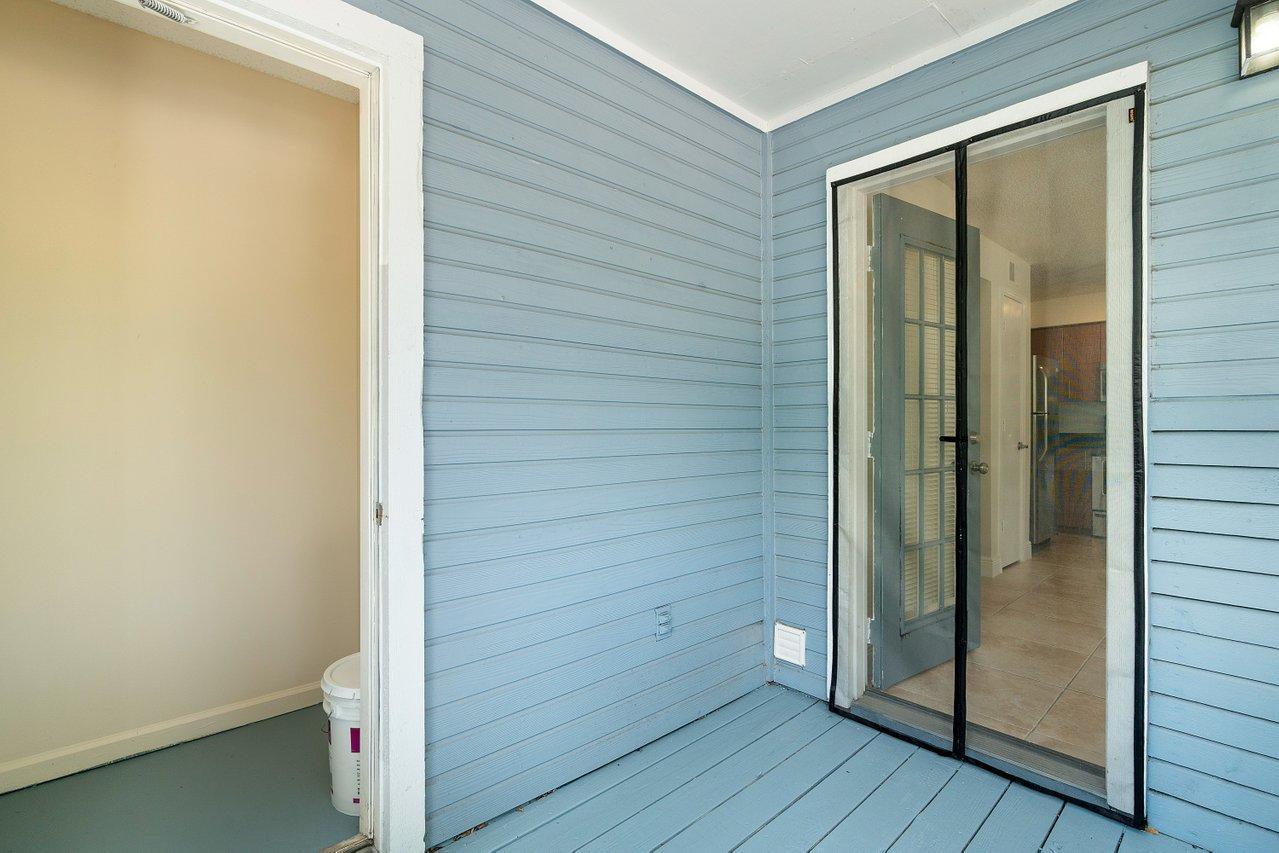 BAHIA AT DELRAY CONDO - Residential Lease