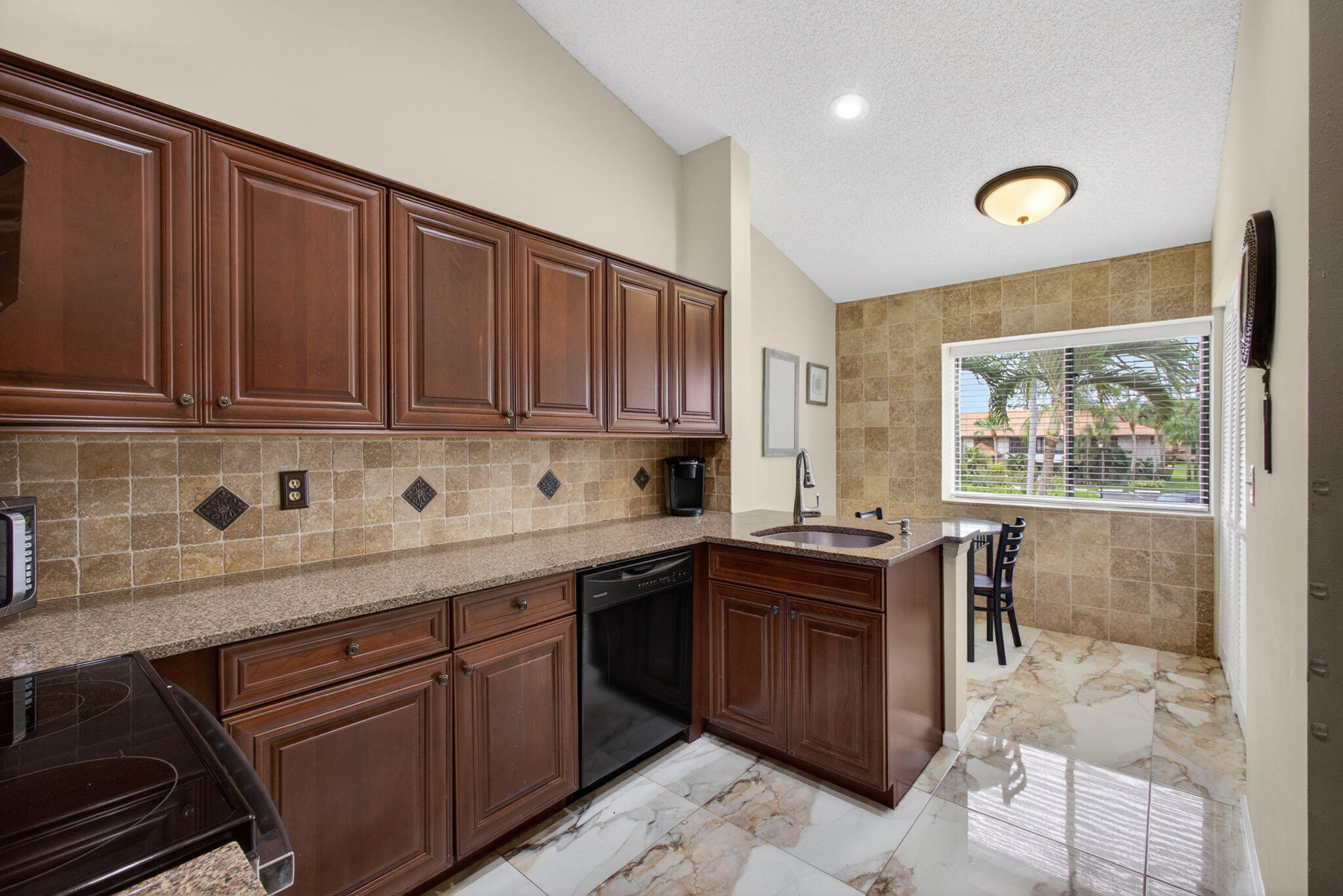 DUNBAR WOODS CONDO 4 - Residential