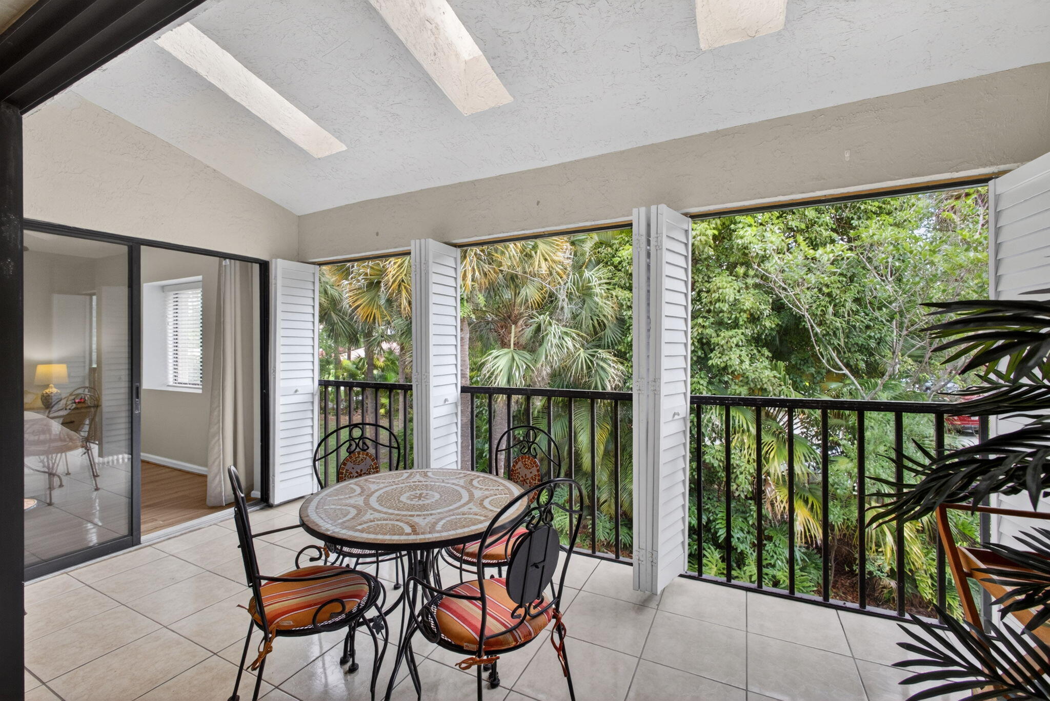 DUNBAR WOODS CONDO 4 - Residential