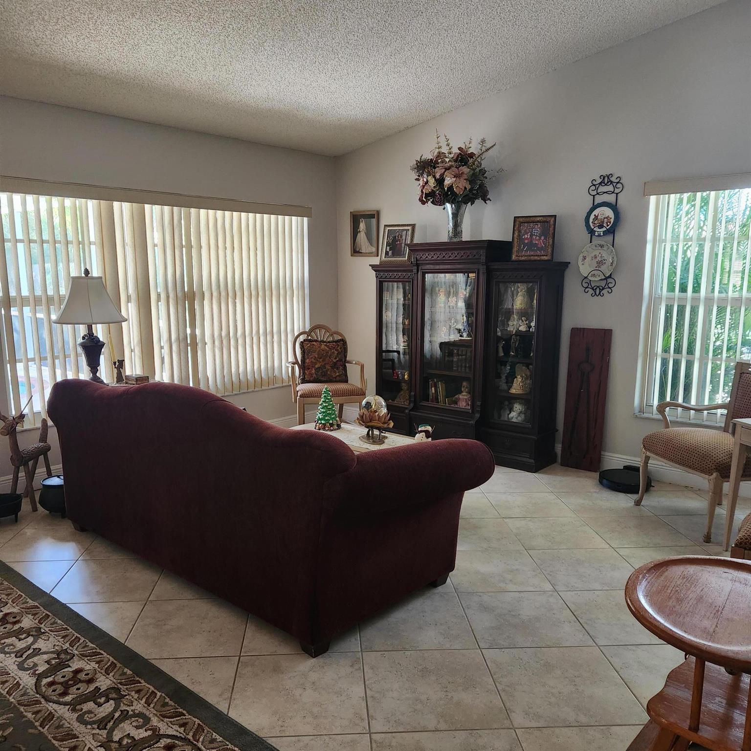 3099 NW 25th Terrace