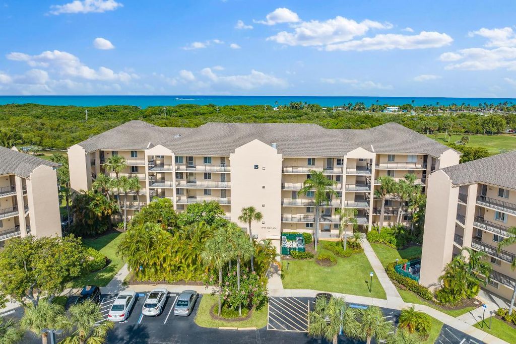 Photo of 275 Palm Avenue #B504, Jupiter, FL 33477 (MLS # R10903365)