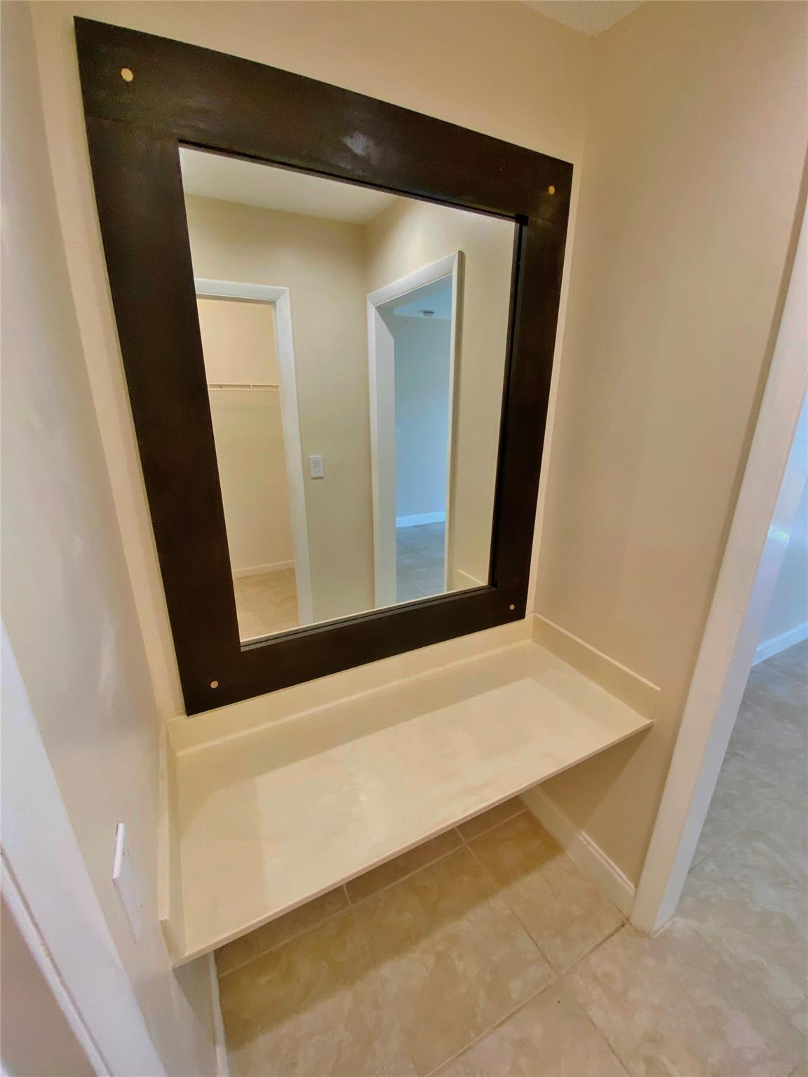 Oak Hills Condo - Residential Lease