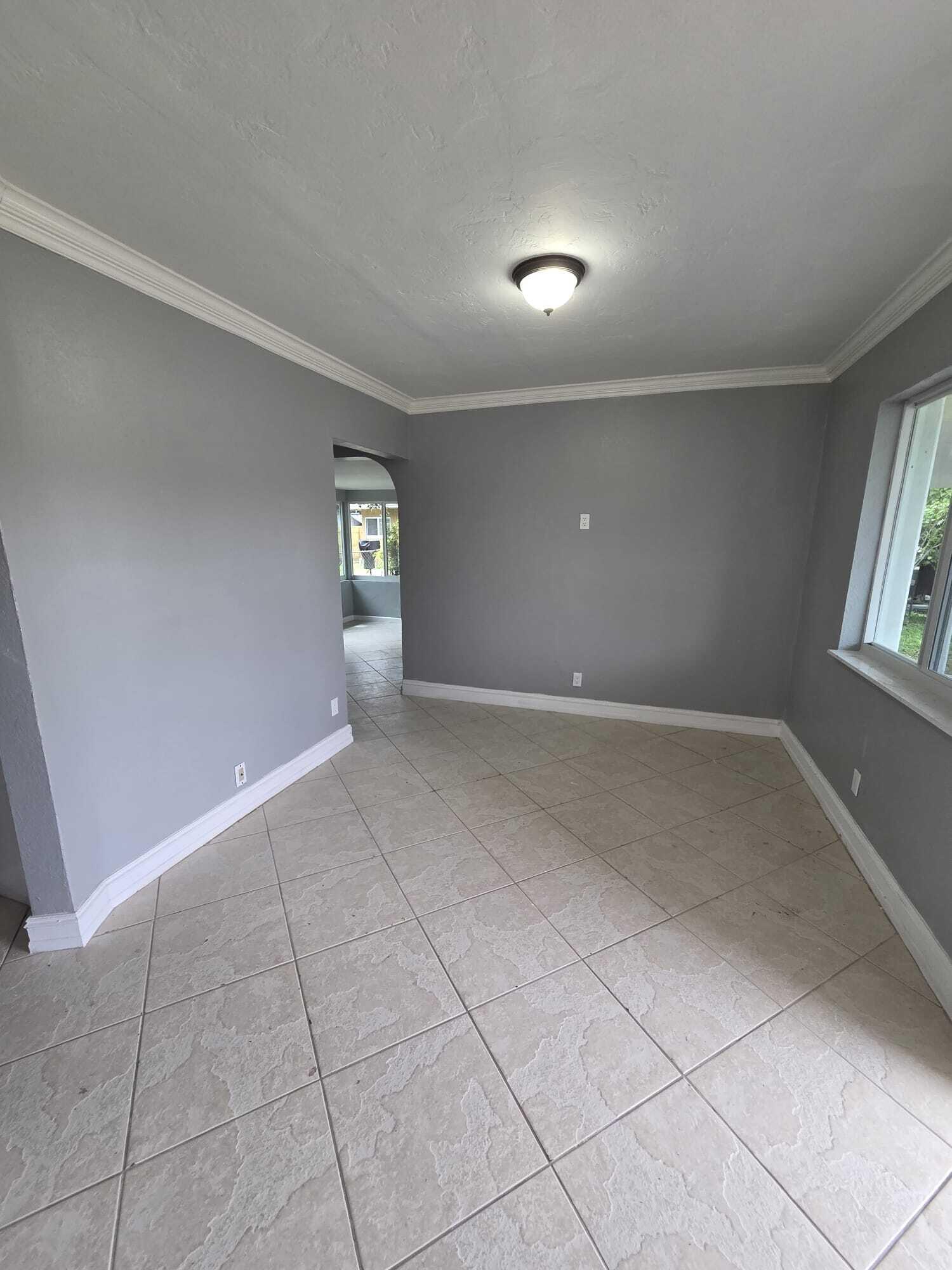 PLAYLAND COUNTRY ESTATES - Residential Lease