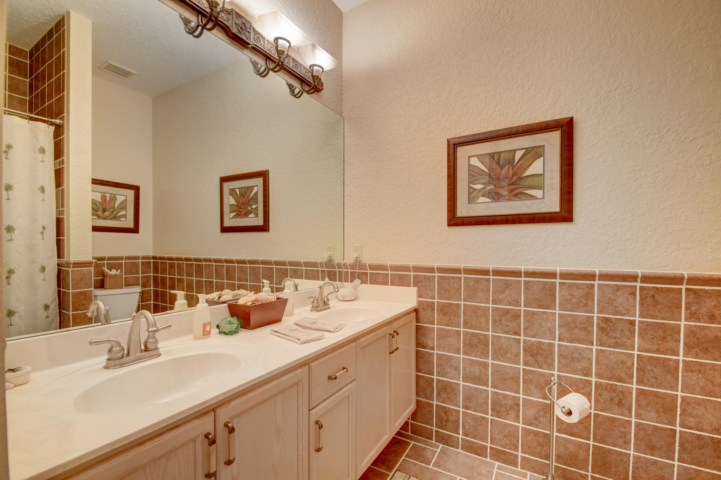 SHORES AT BOCA RATON - Residential