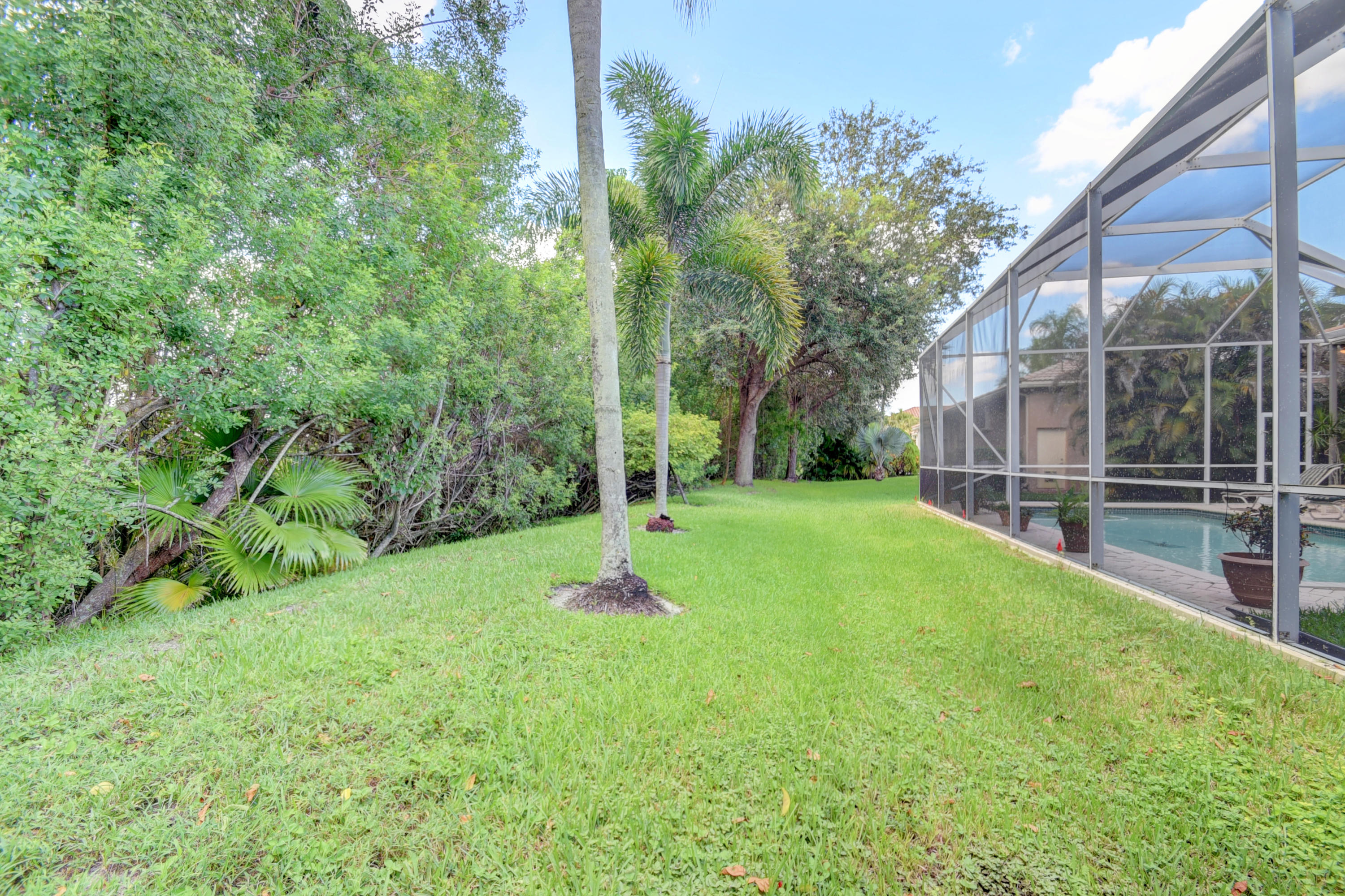 SHORES AT BOCA RATON - Residential