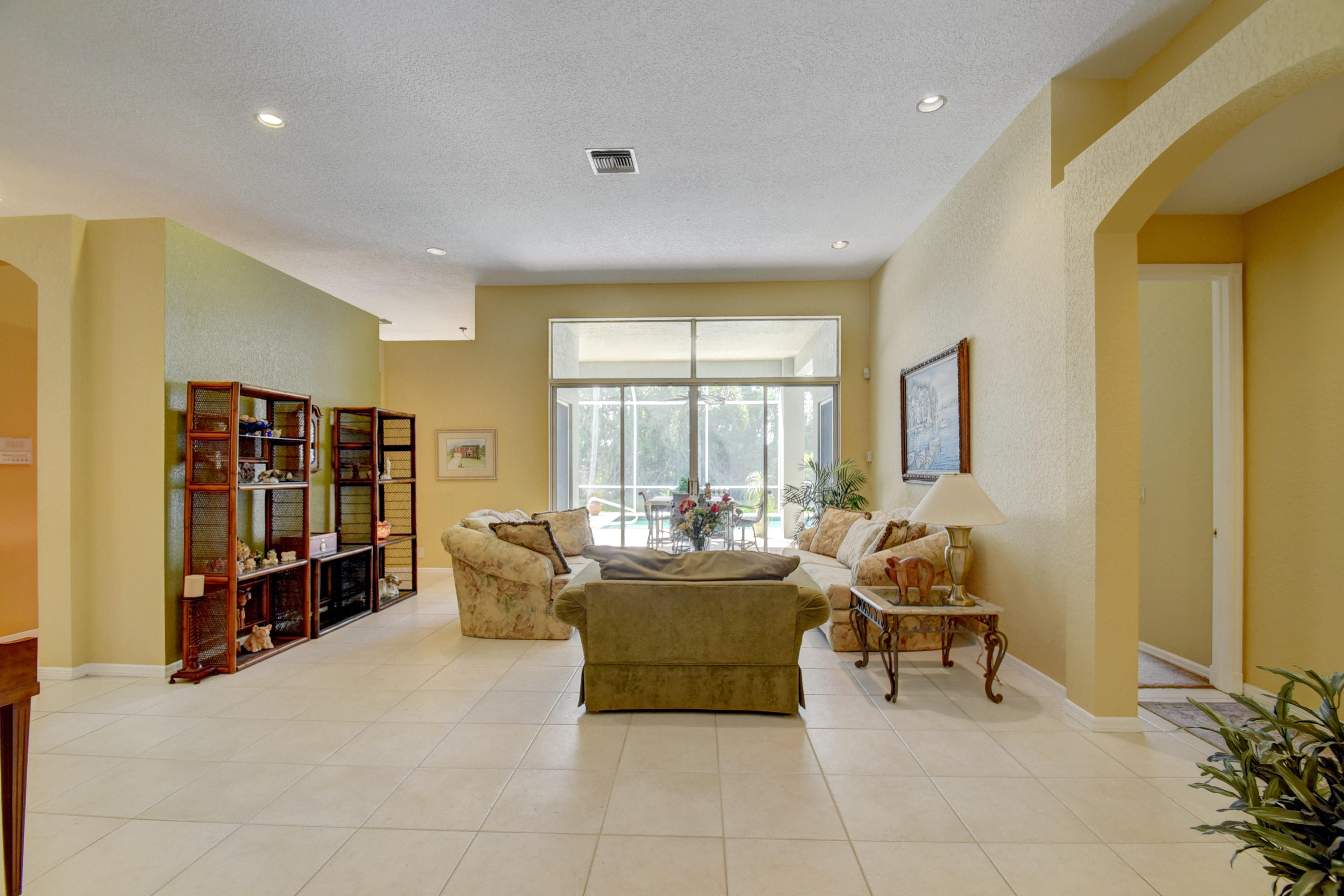 SHORES AT BOCA RATON - Residential