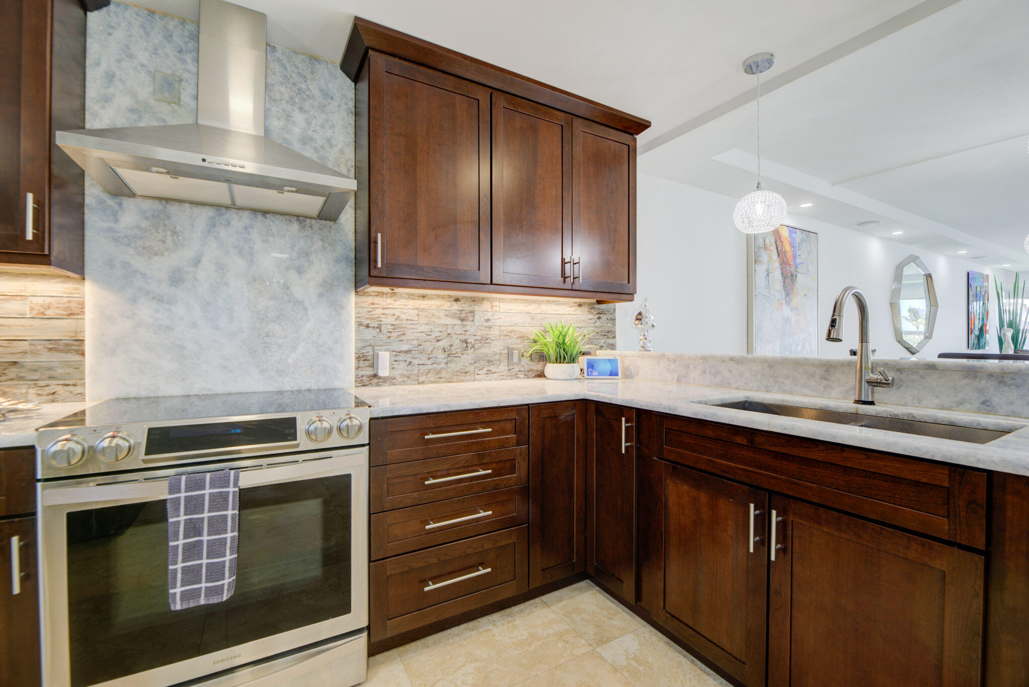 HERITAGE LANDINGS CONDO - Residential