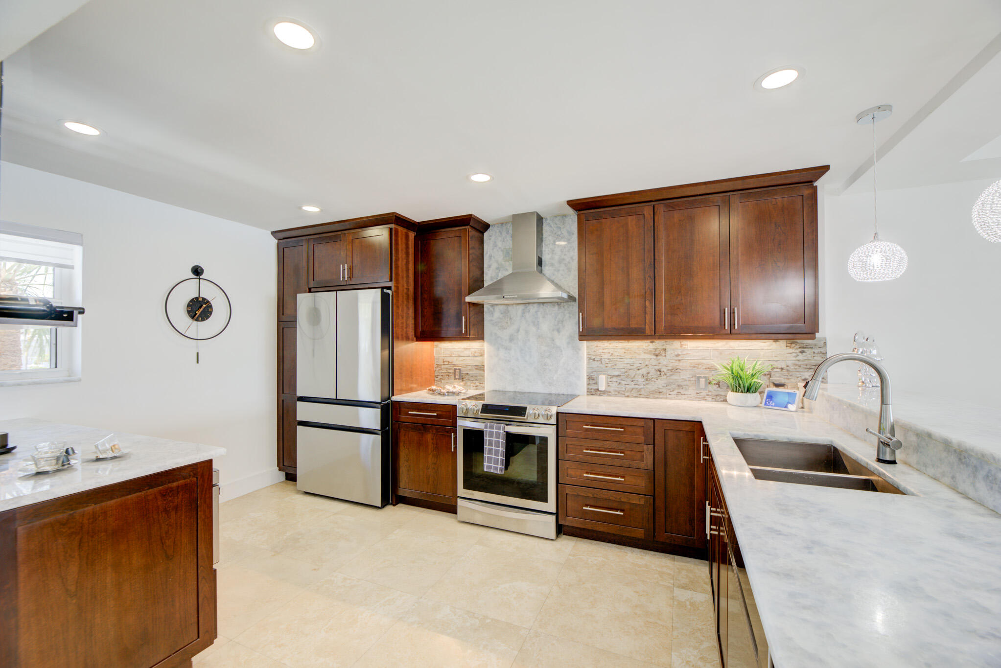 HERITAGE LANDINGS CONDO - Residential