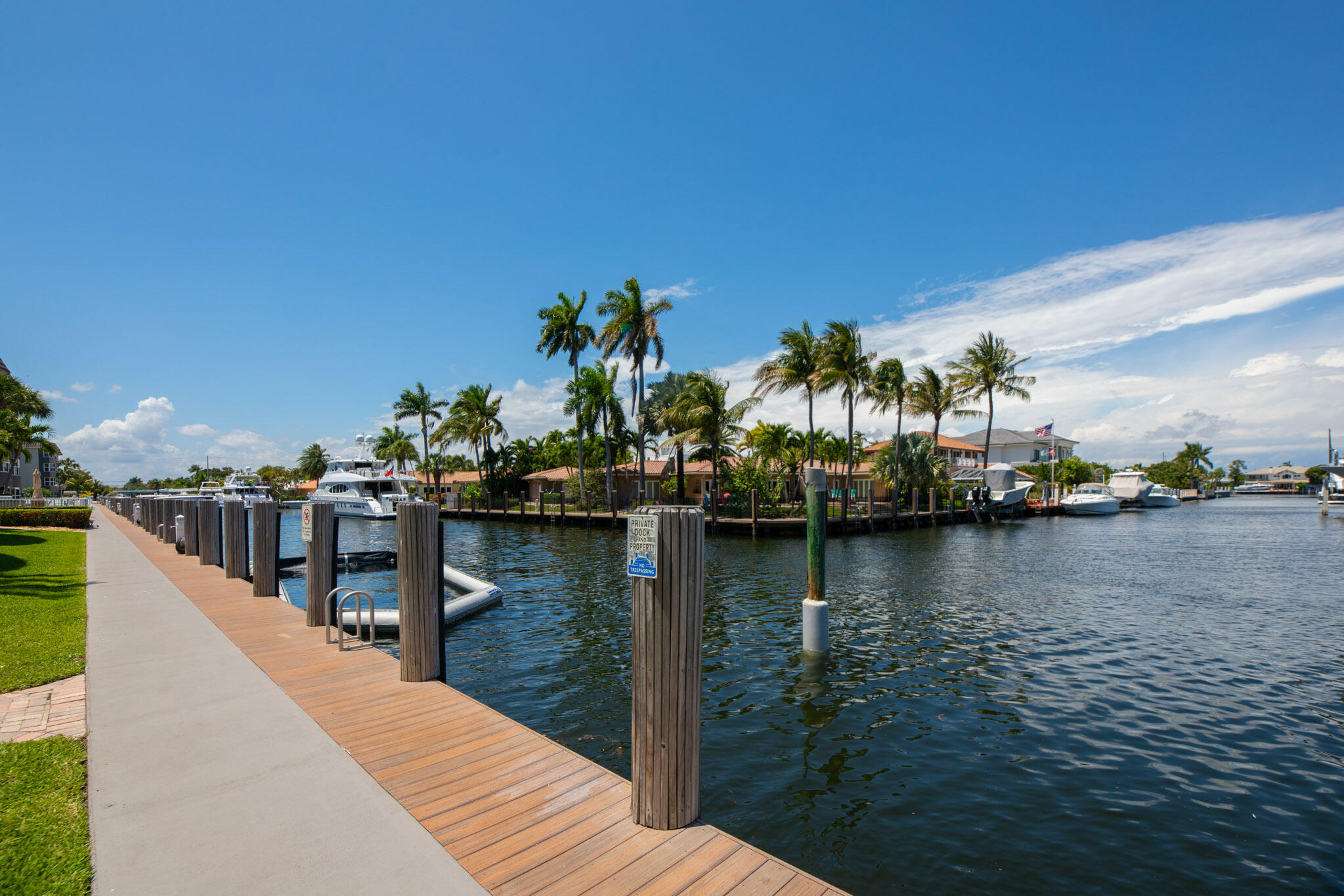 HERITAGE LANDINGS CONDO - Residential