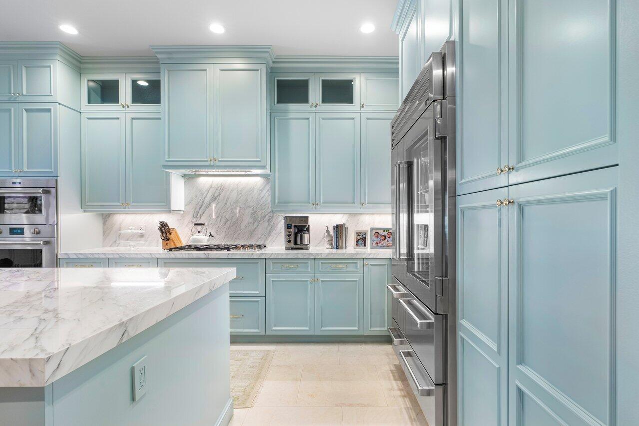 VILLAS AT 4001 NORTH OCEA - Residential